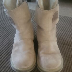Sorel Women's Tan Boots.....snow Ready Size 7